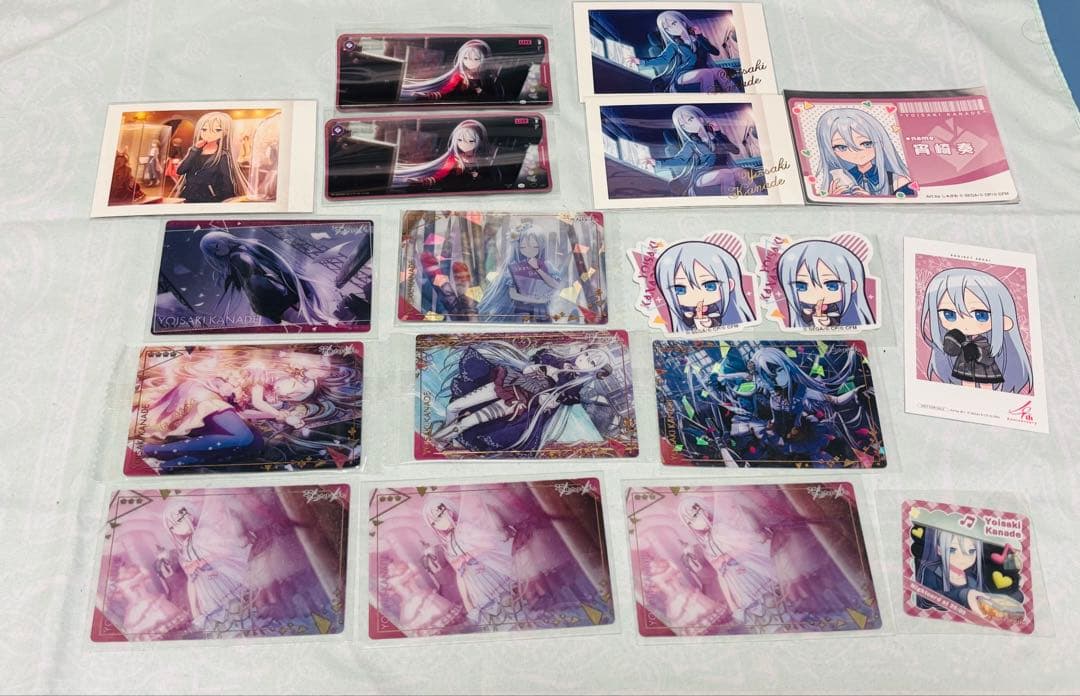 プロセカ　ニーゴ　宵崎奏　フィギュア　カード類まとめ売り　⚠️5枚目まであります