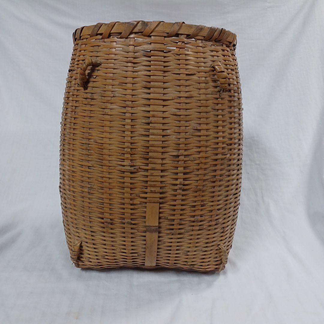 しょいこかご？