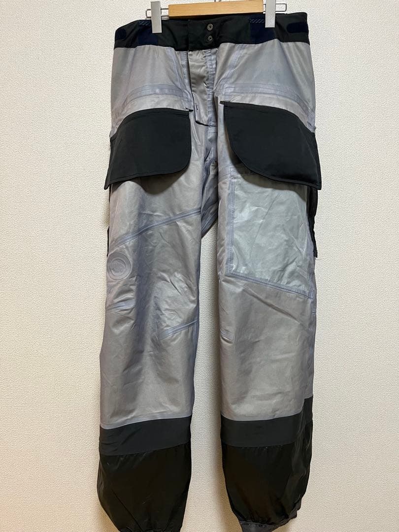 ブ*i様 マムートMammut ゴアテックス　スノーパンツ　ウェア