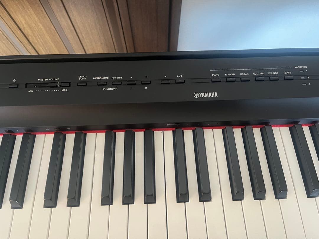 YAMAHA 電子ピアノ　P121