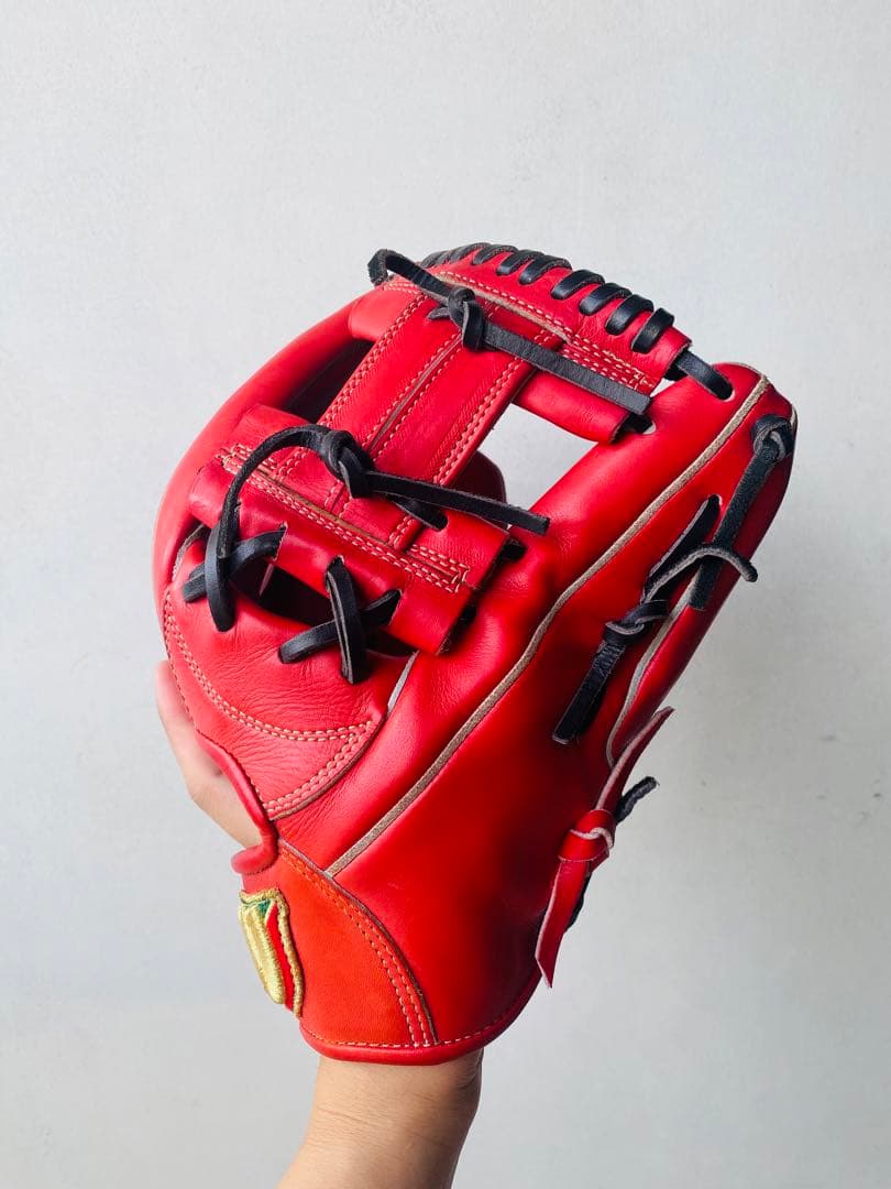 【最高級】ウィルソンスタッフ　硬式用グラブ　　　　　　（内野手用）