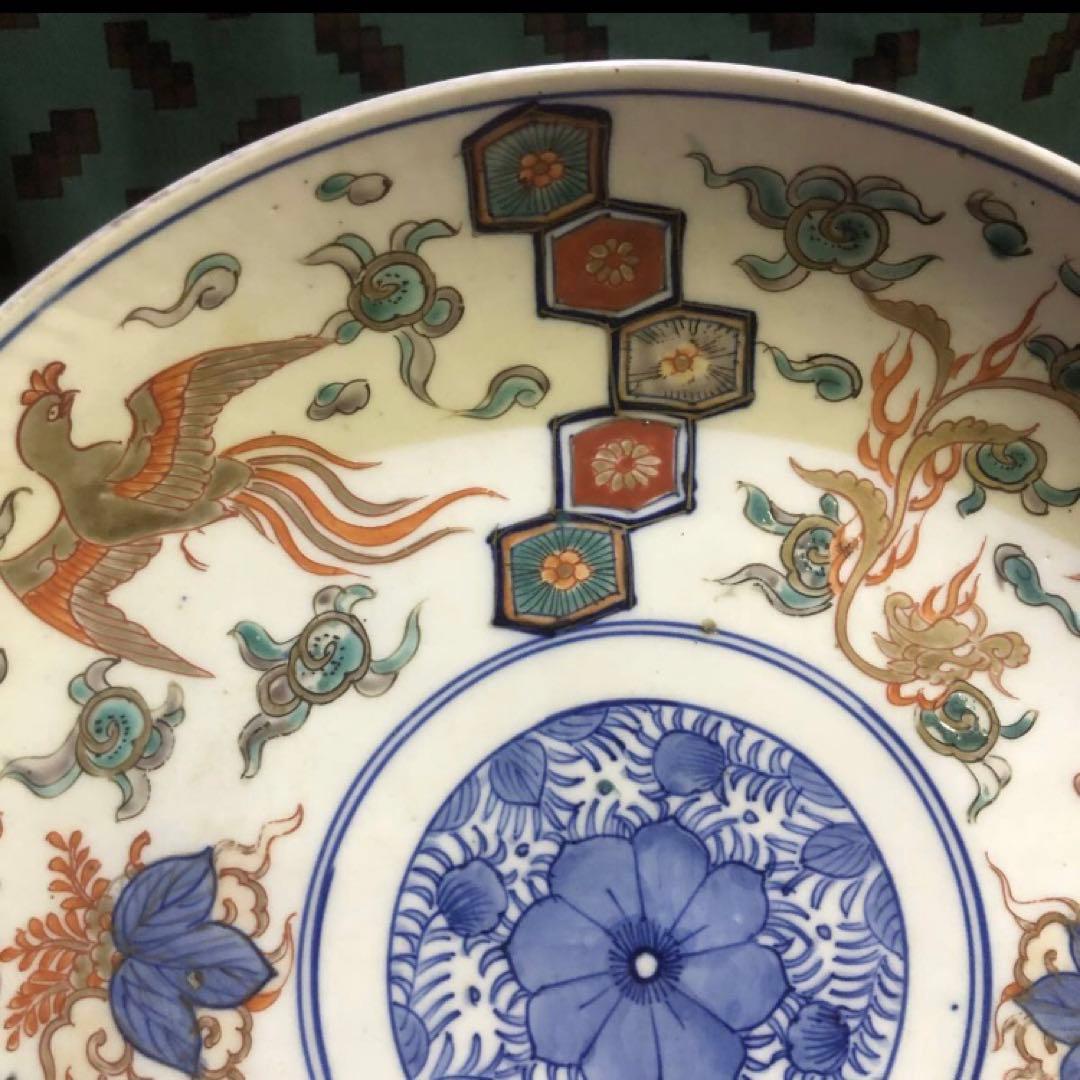 古伊万里　手書き色絵金彩　見込み花文様　和柄　瑞雲　鳳凰　龍の図　歪んだ古い大皿
