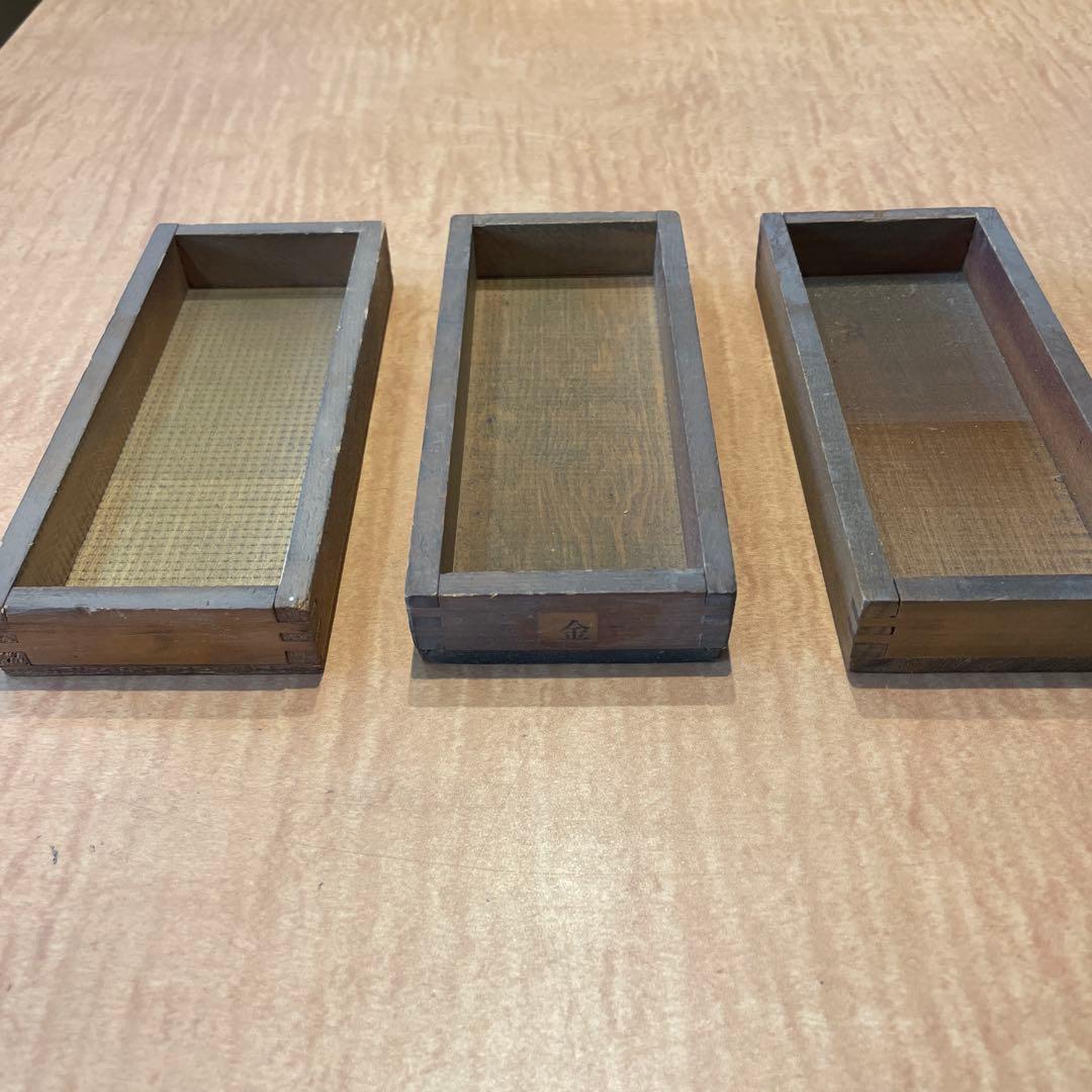 【再入荷】【珍しい小型】50-7/活版印刷所で使われていた小箱（文選箱）50枚