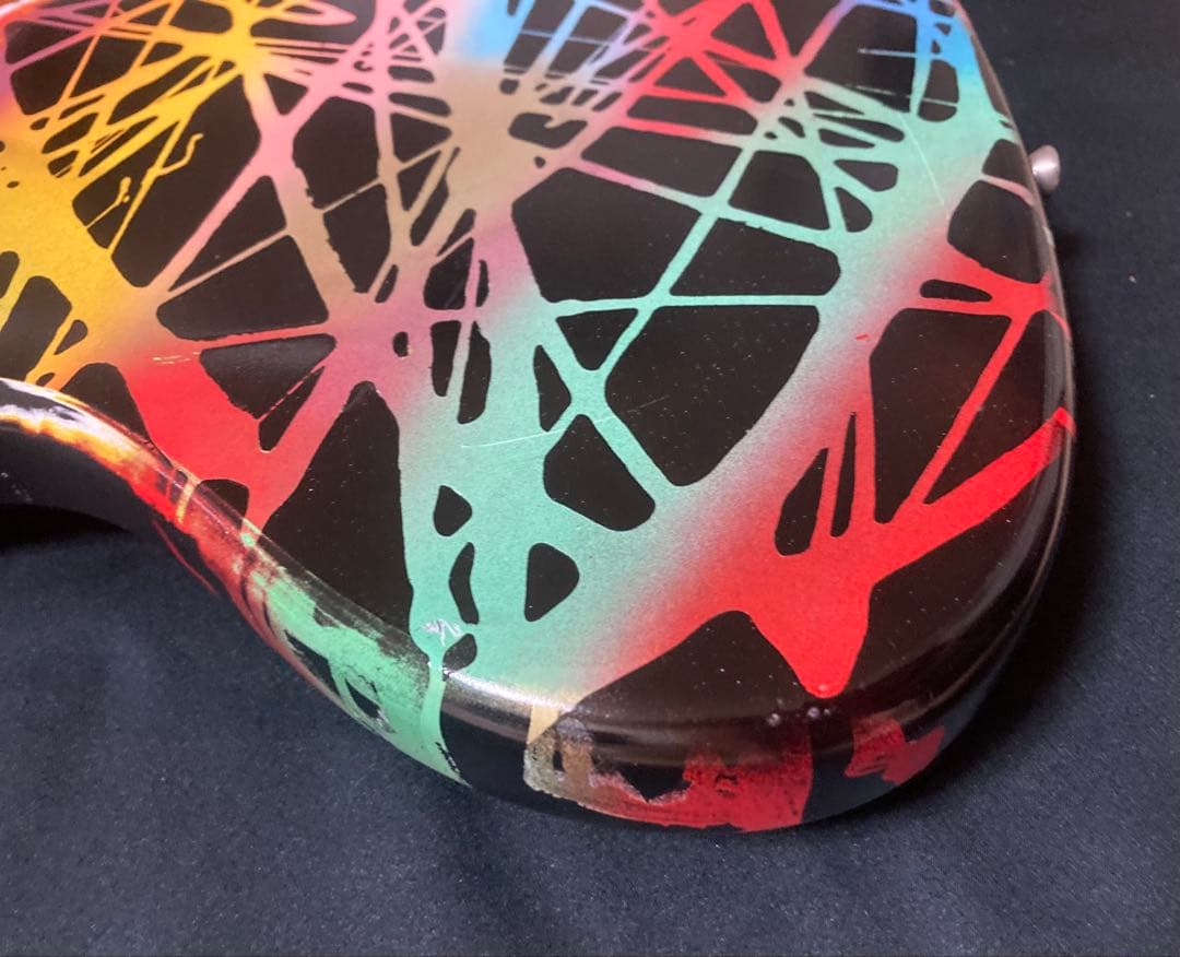 #19ジャズベースタイプ　メルト柄塗装マルチレイヤートップラッカー