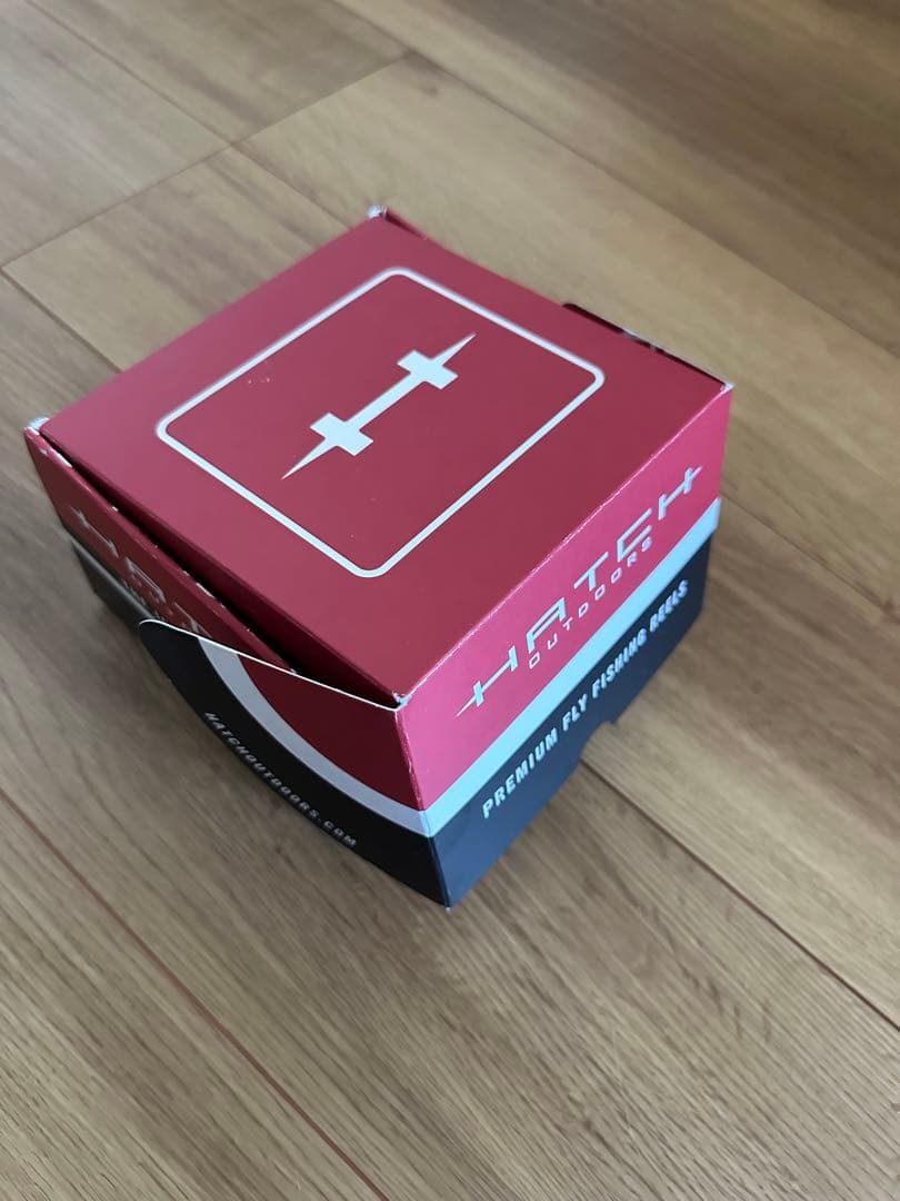 リール HATCH ICONIC 9PLUS LA CAMPFIRE/SMOKE