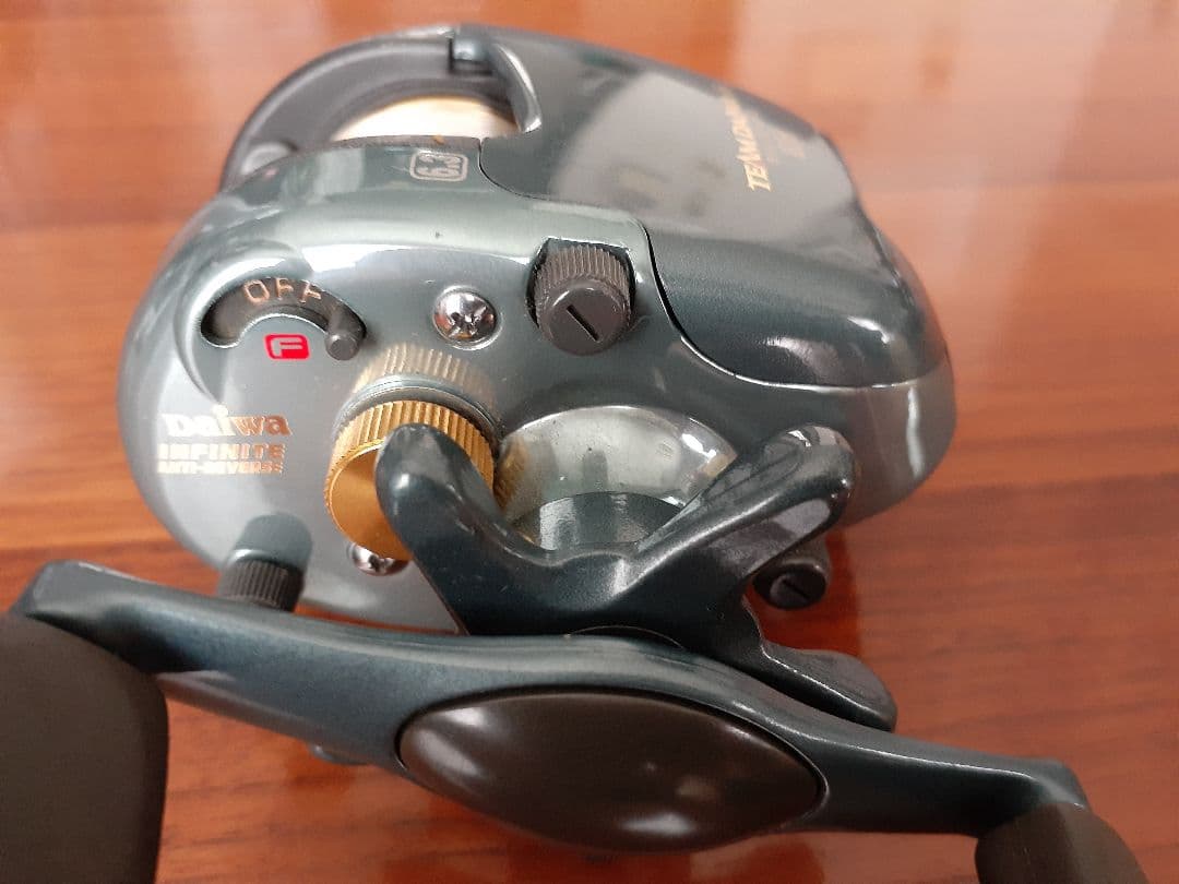 チームダイワ-S　ベイトリール　TD-S 103Hi