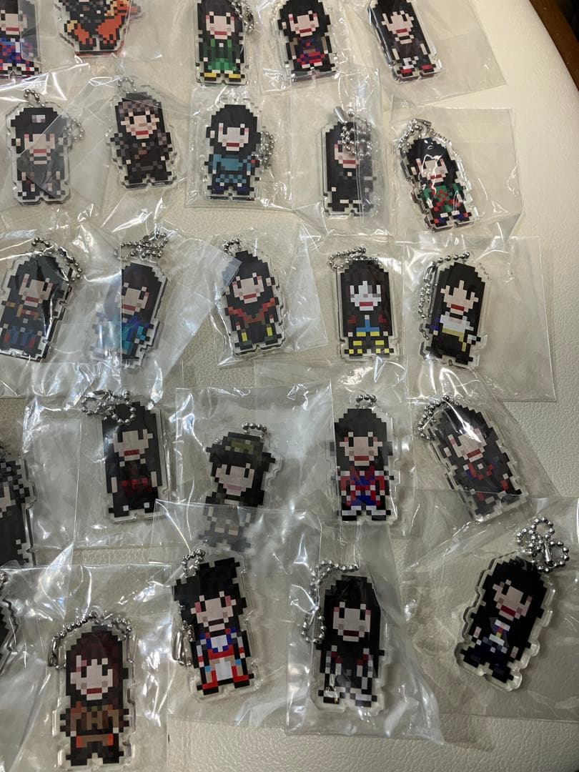 BiSH ガチャ　アイナ・ジ・エンド　ピクセル　アクキー