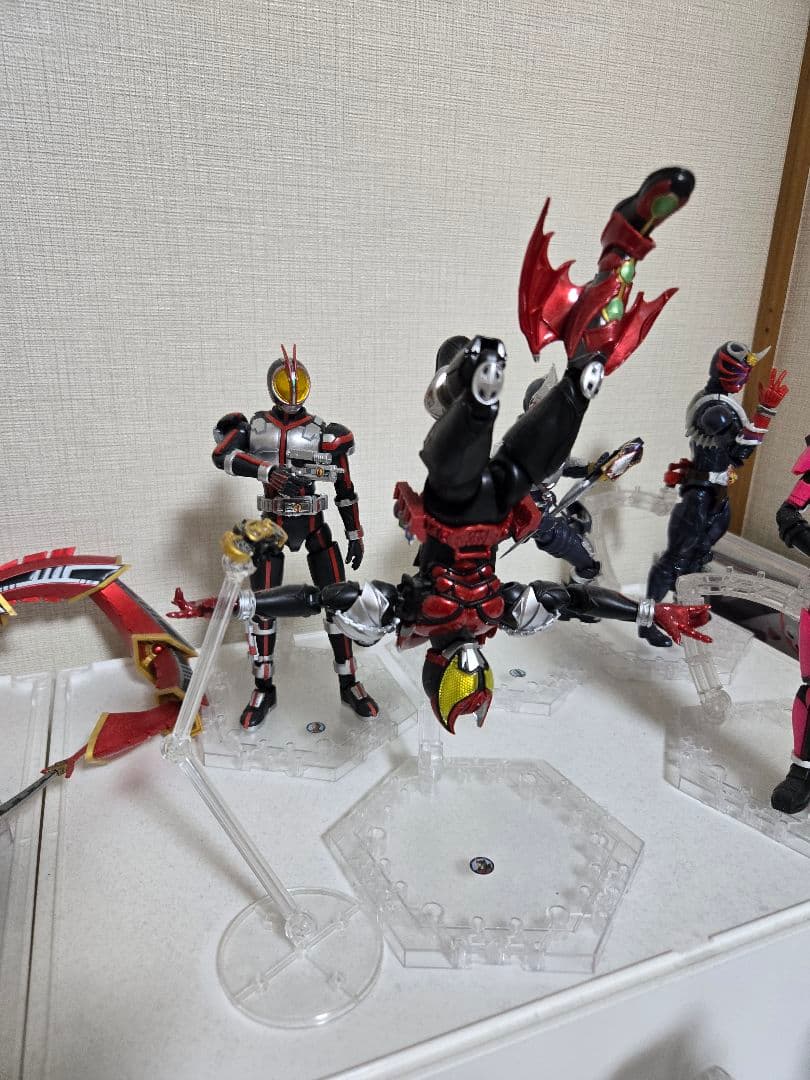 d*9様 組立済み 仮面ライダー プラモデル 平成ライダー20体