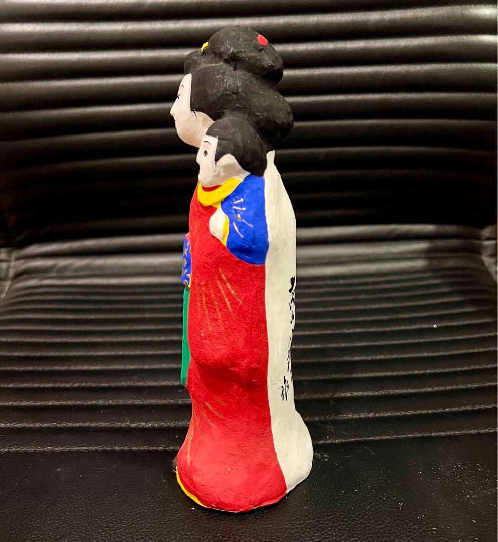 子背負い親子　三河旭土人形　高山八郎作　郷土玩具