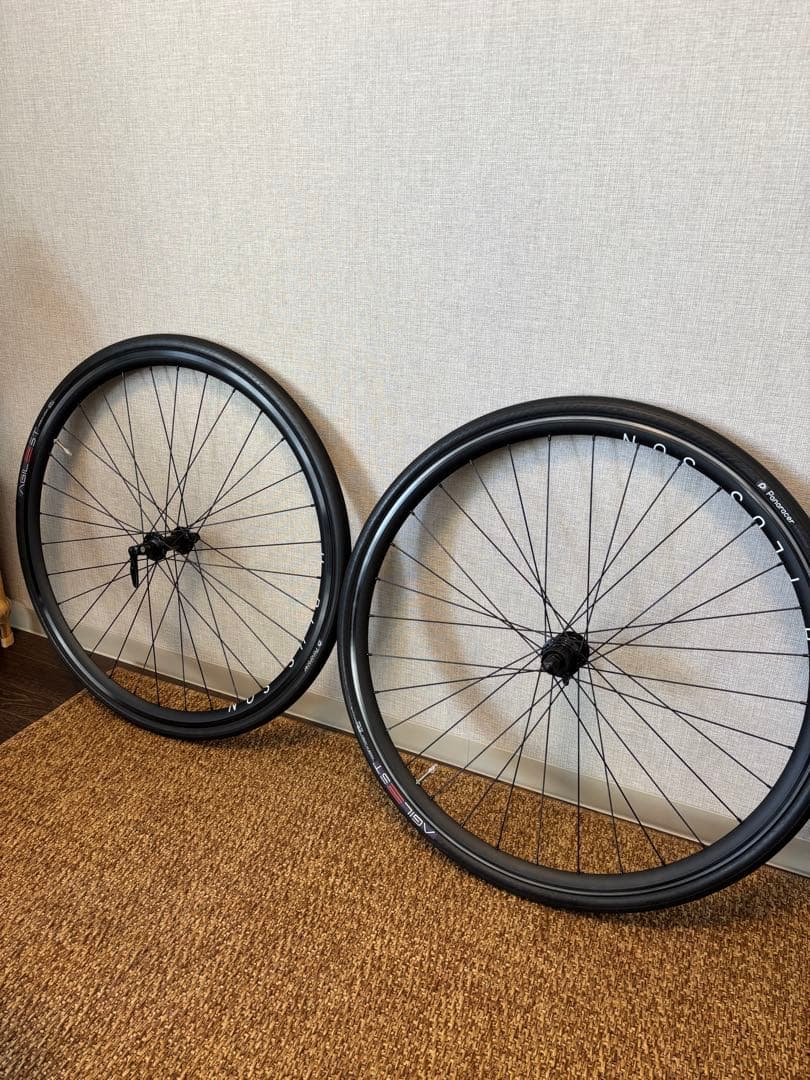 H PLUS SON クリンチャー 前後ホイールセット AGILEST 28c