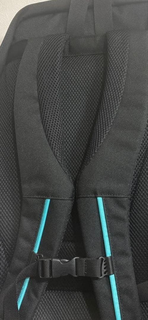 YONEX バドミントン バックパック 30L ブラック/シルバー