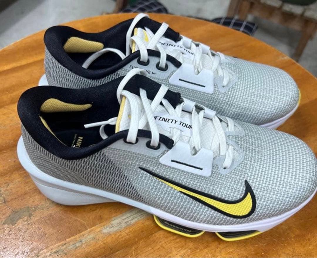 ナイキ　ゴルフシューズ　used 美品　使用わずか　25センチ