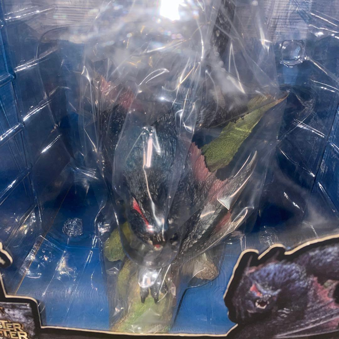 迅竜　ナルガクルガ　クリエイターズモデル　新品未開封