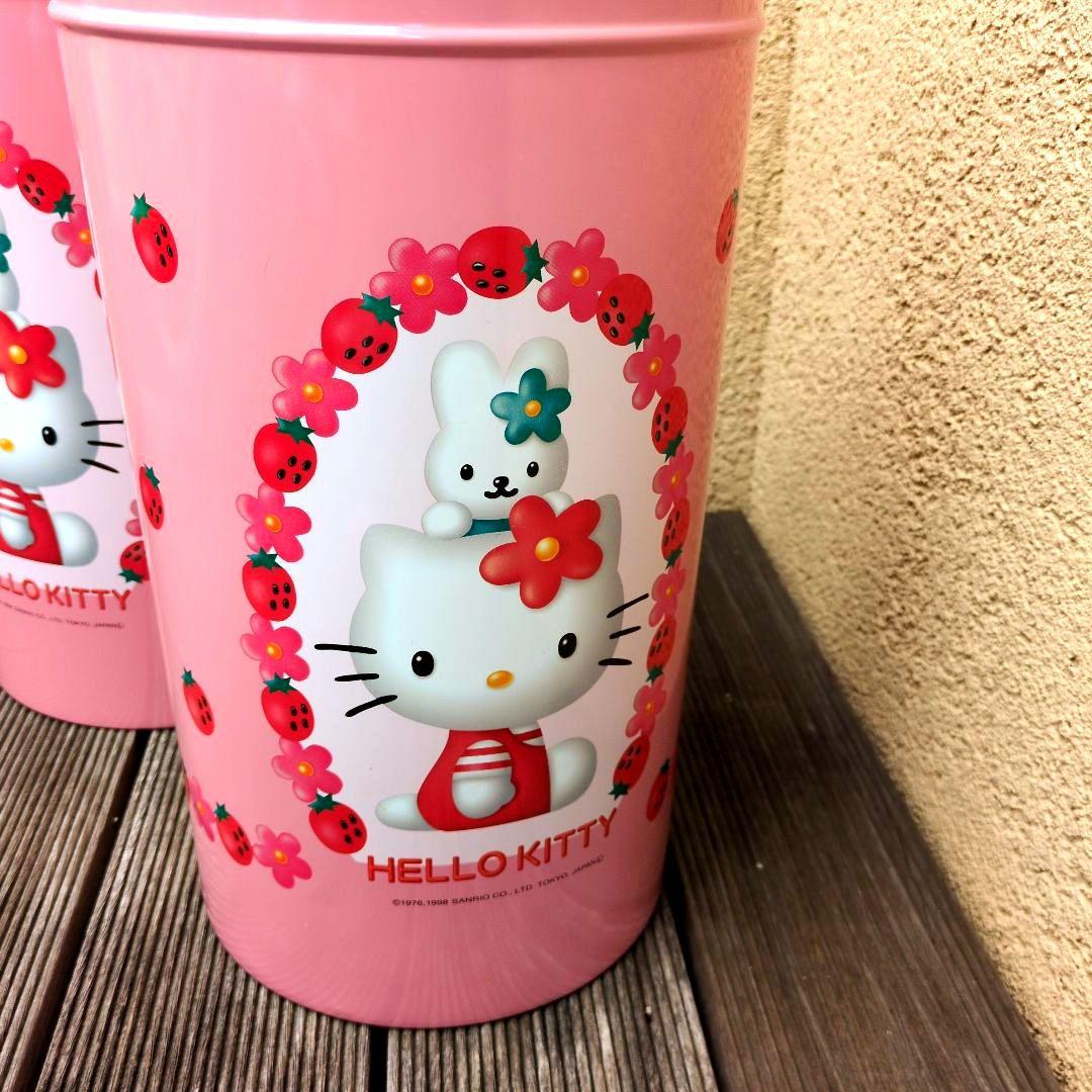 【新品】昭和レトロ　ハローキティ　キティちゃん　スチール缶　ゴミ箱