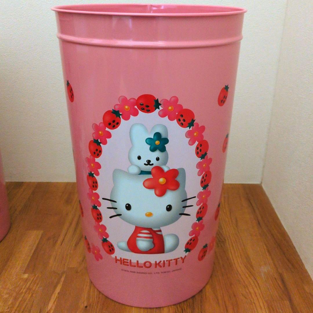 【新品】昭和レトロ　ハローキティ　キティちゃん　スチール缶　ゴミ箱