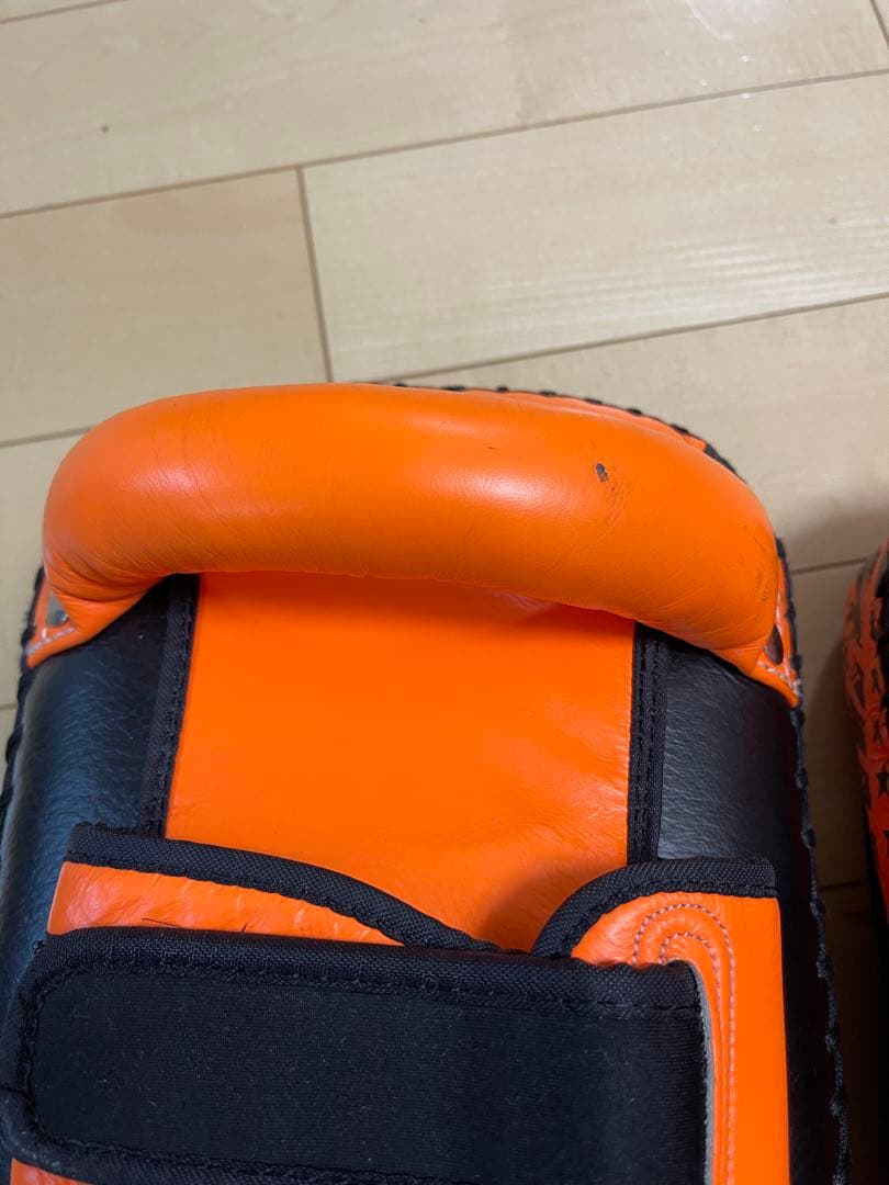 Twins Special キックミット 2個セット 黒/オレンジ