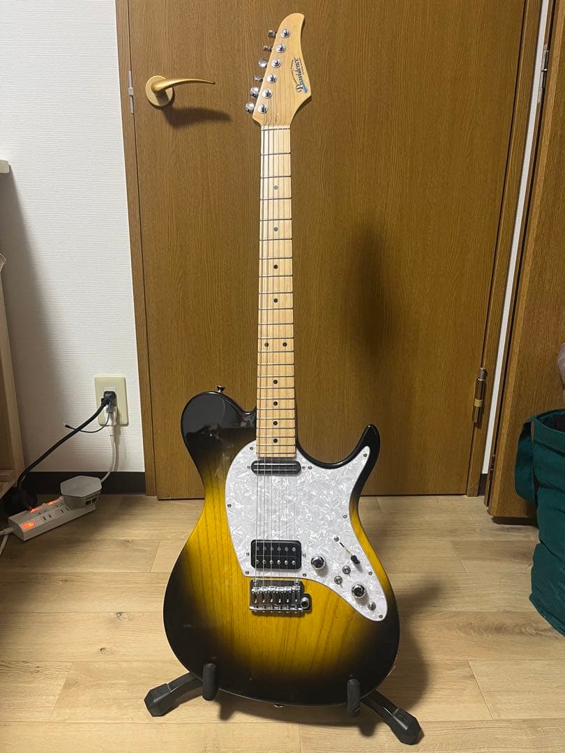 Providenceギター　aH-102TRSC