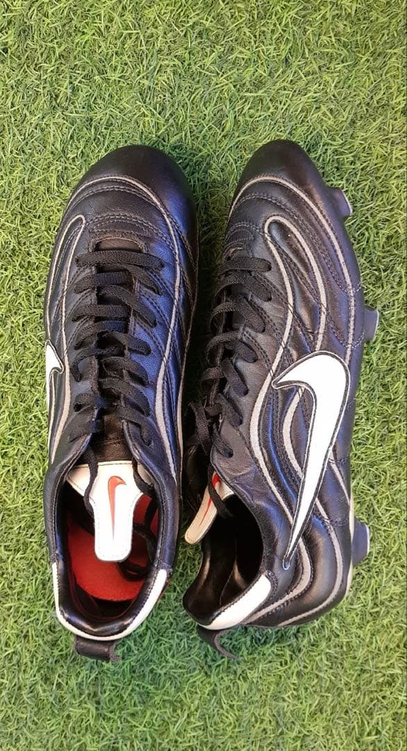 ナイキ マーキュリー サッカーシューズ 初代モデル