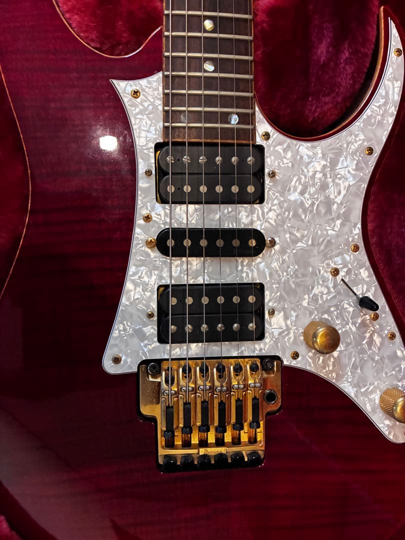 MRG7PY アイバニーズ