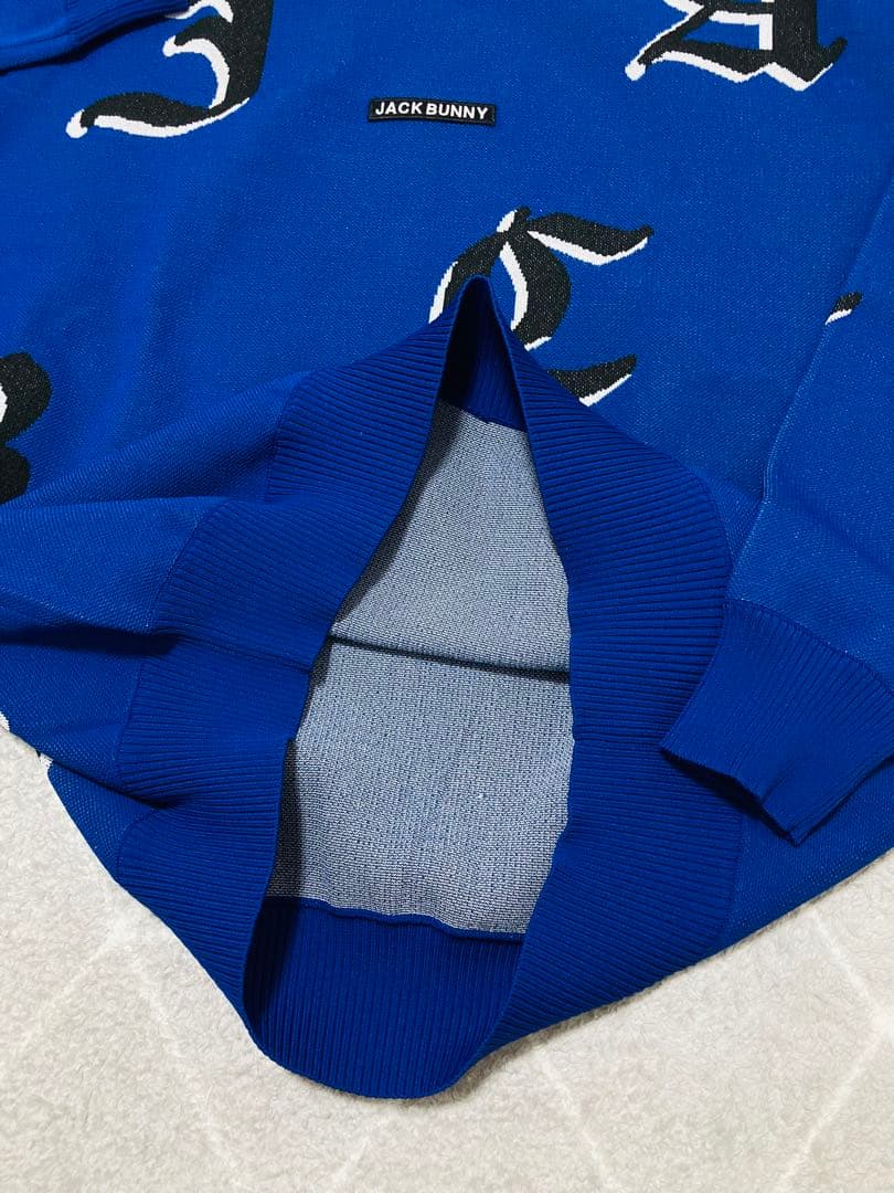 新品 パーリーゲイツ ジャックバニー ゴシックロゴWジャガードニット(6)LL青