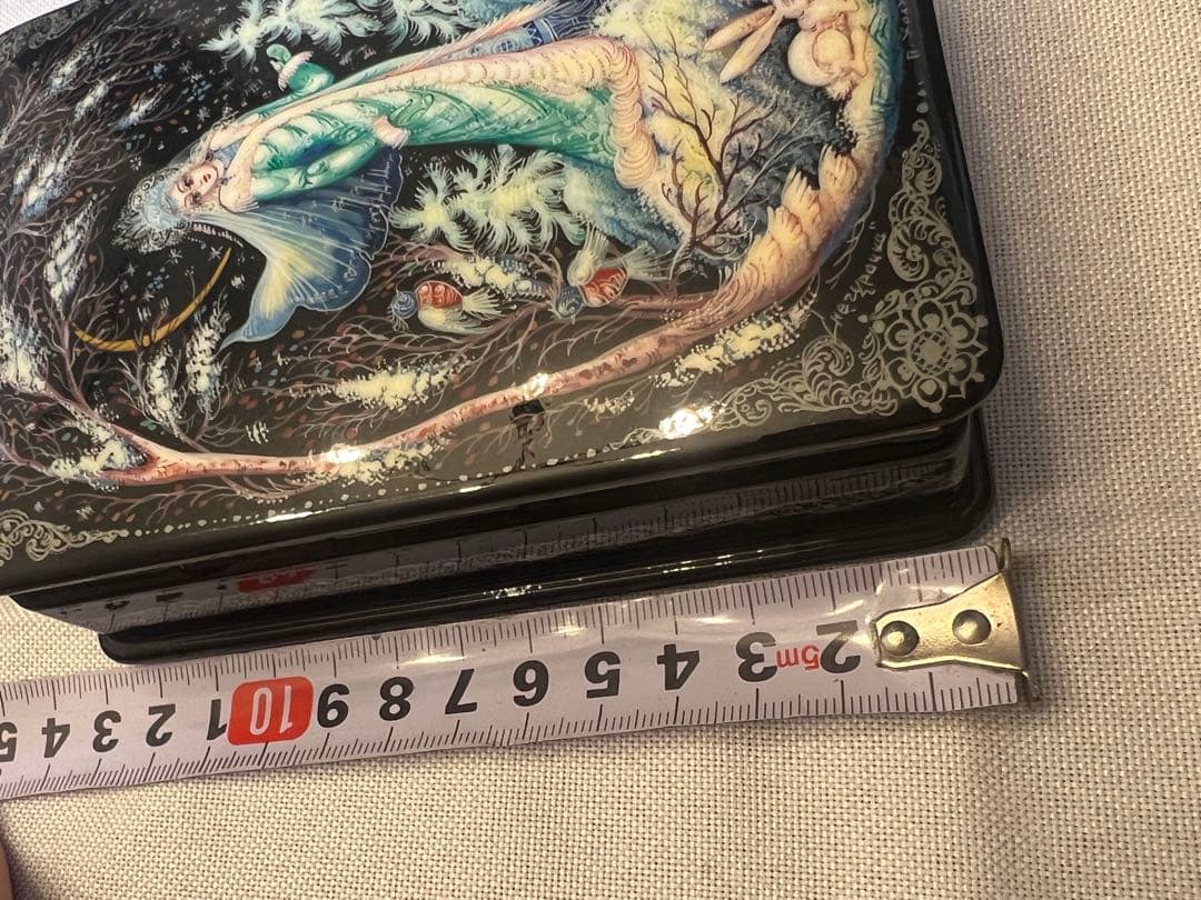 【値下げ】ロシアのパレフ漆器箱　スネグーラチカ雪娘