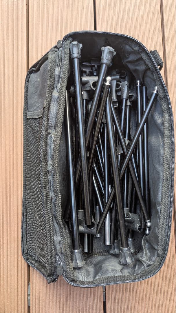 Helinox　テーブルワンソリッドトップ及びフレーム収納コンテナ付き