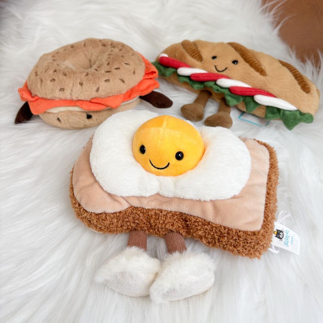 新品　　エッグトースト　目玉焼き　ぬいぐるみ　袋付き