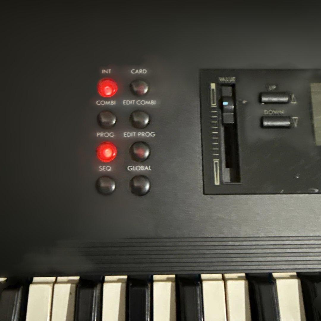 名器 KORG M1 61鍵盤 シンセサイザー / コルグ vintage