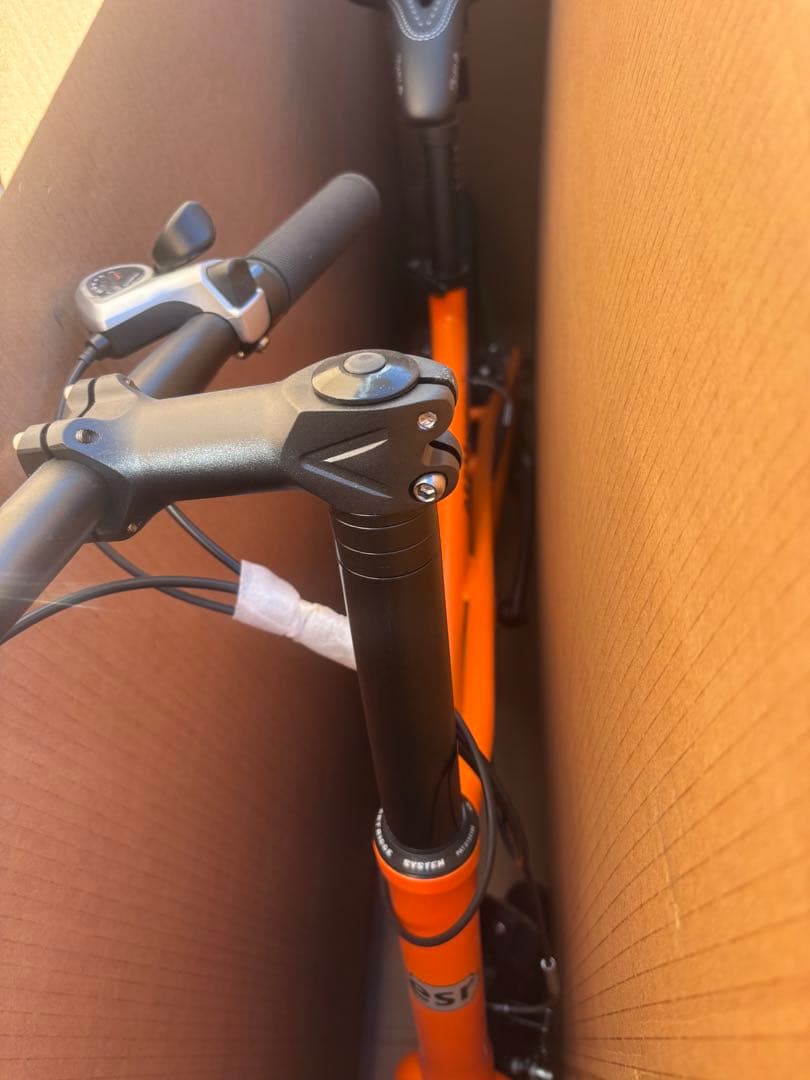 新品未使用　esr Magnesia 折りたたみ自転車 オレンジ