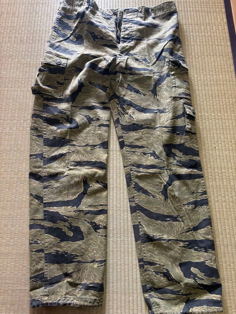 じ*ん様 大阪MASH製　ゴールドタイガーストライプ迷彩服　中古　A-L