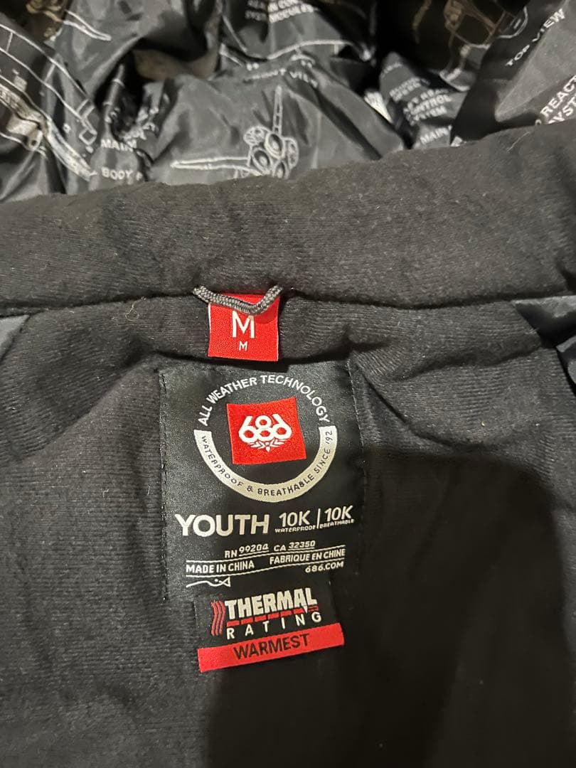 686 ジュニアスキーウェア Mサイズ NASAロゴ付き