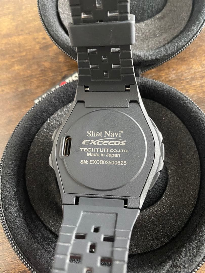 ショットナビ　エクシード 腕時計型 GPSゴルフナビ 距離計測器　ブラック