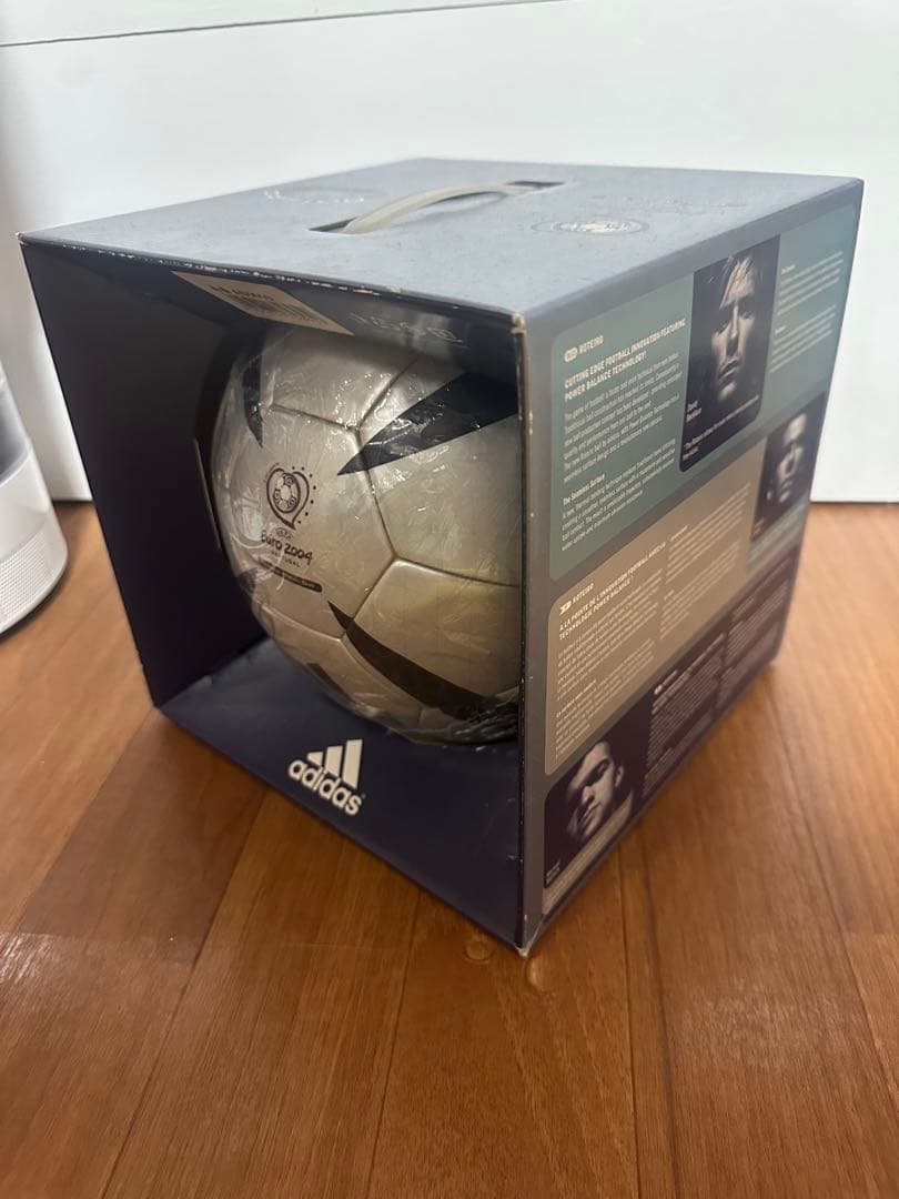 希少adidas Euro 2004 サッカーボール