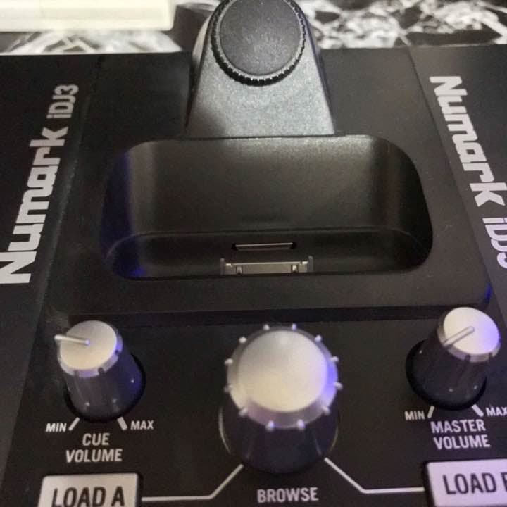 Numark iDJ3ジャンクノーパワーアダプター