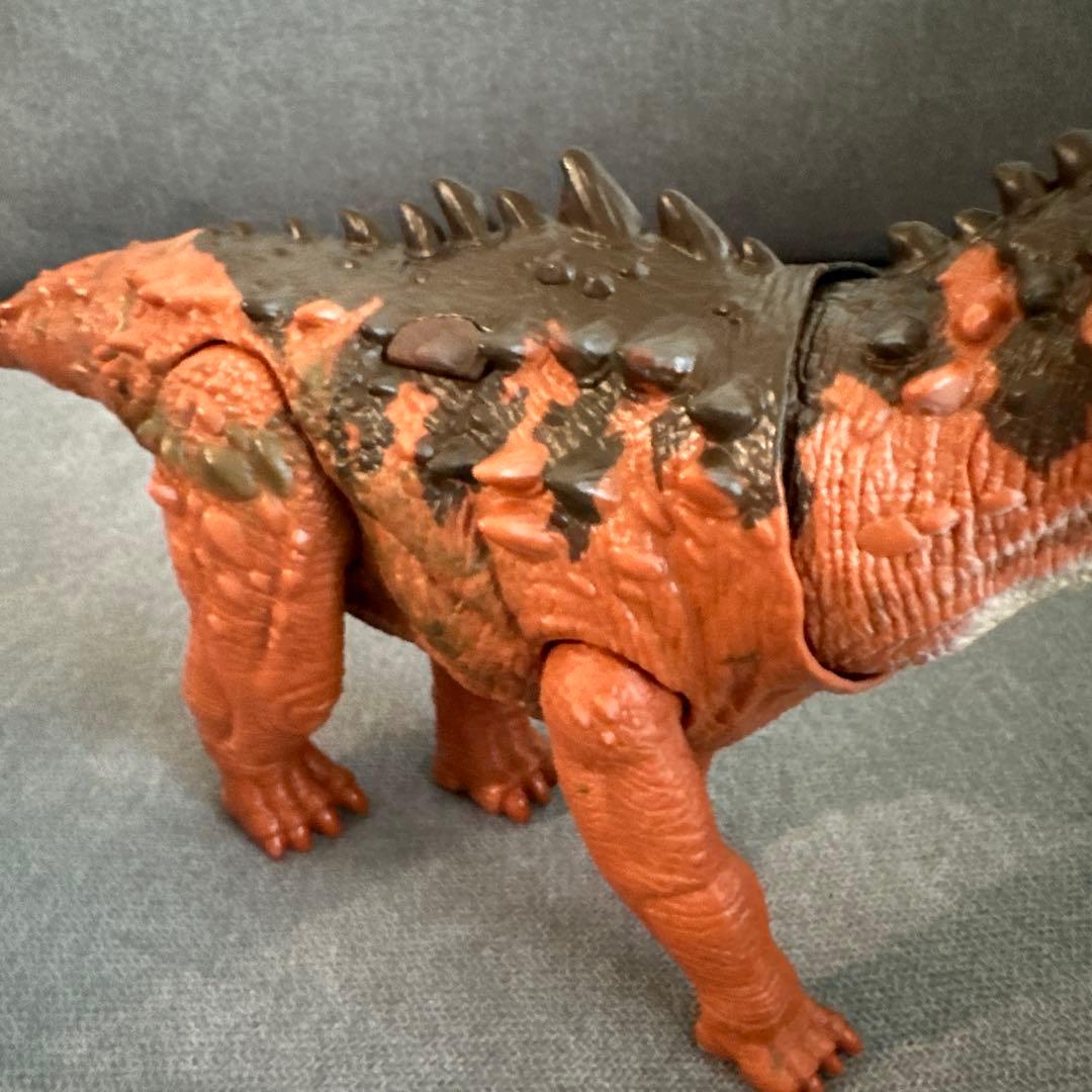 マテル　ジュラシックワールド　アンペロサウルス