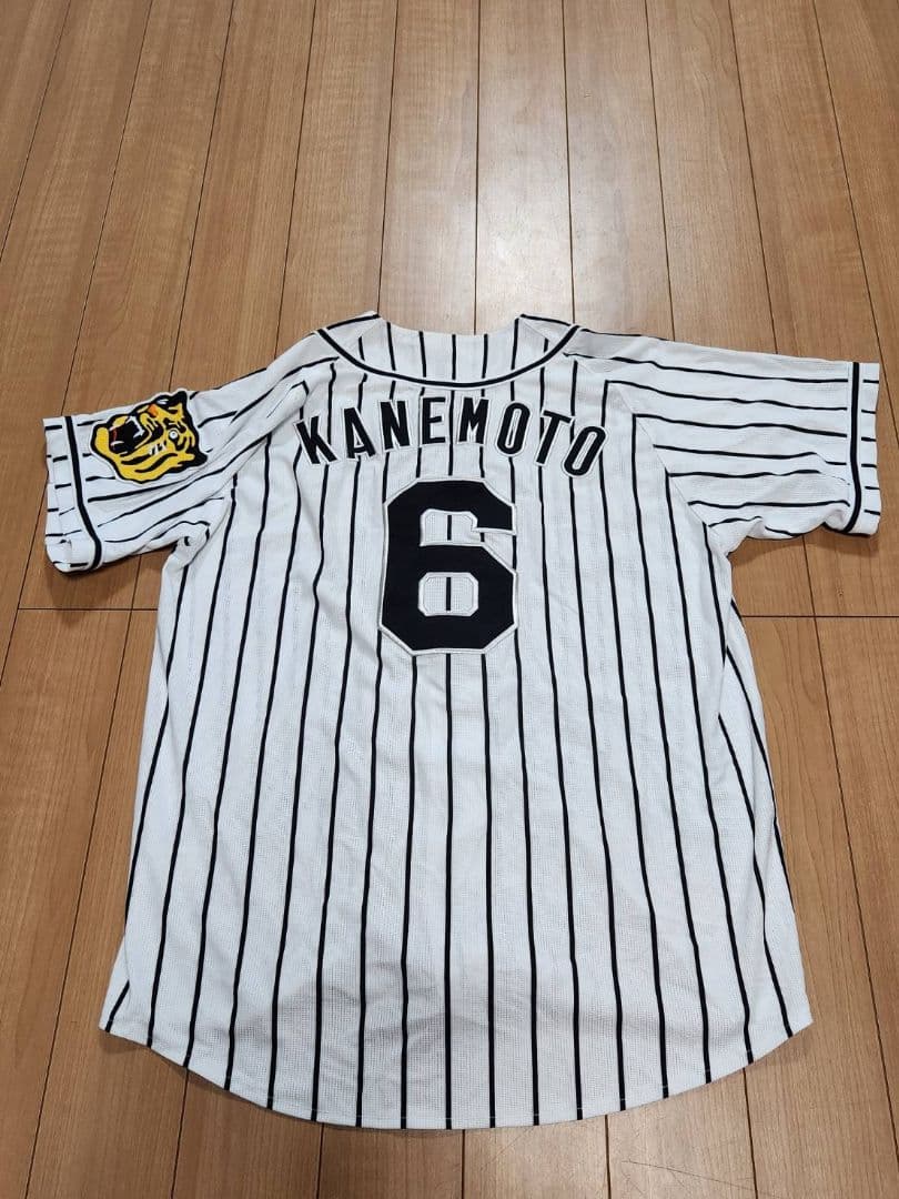 美品 阪神タイガース ユニフォーム 金本 サイン入り Mサイズ