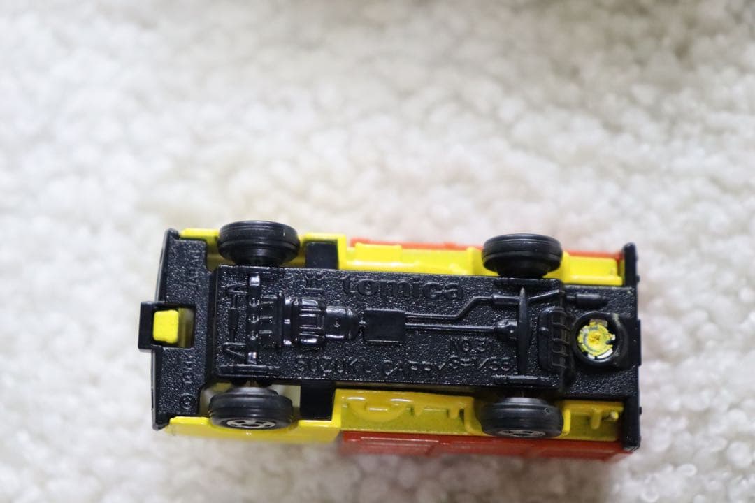 スズキ　キャリイ　家畜運搬車　トミカ　日本製　NO.31 黒箱