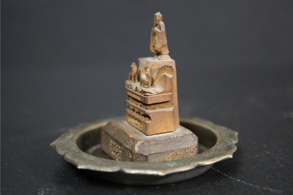 正一位稲荷大明神　仏像