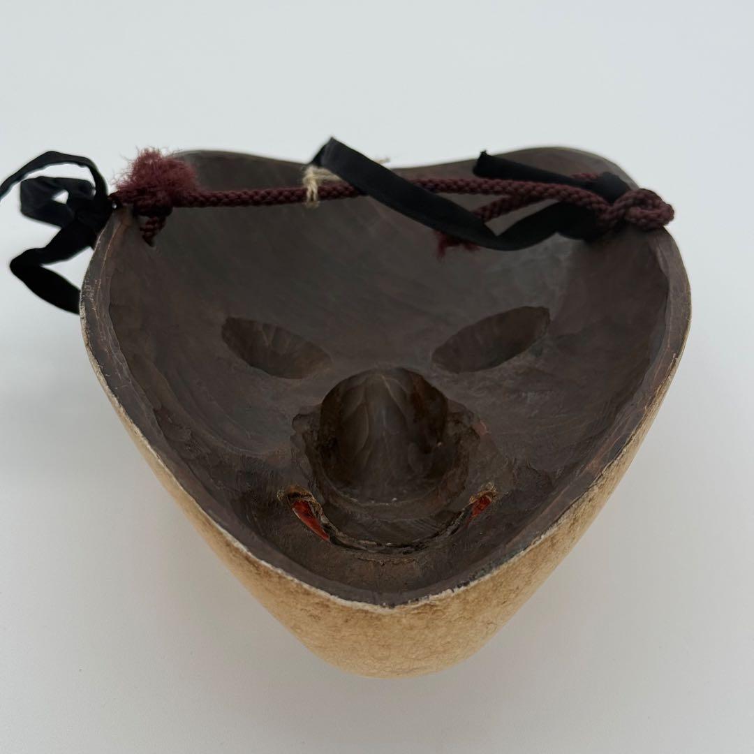 能面「若女」　木彫り　能　日本伝統　日本舞踊