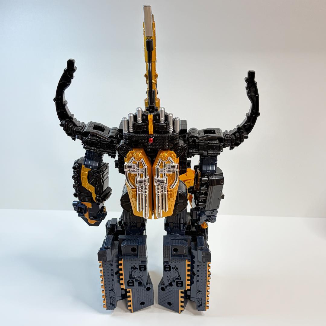 【豪華2体セット】DXキングオージャー & ゴッドコーカサスカブト まとめ売り