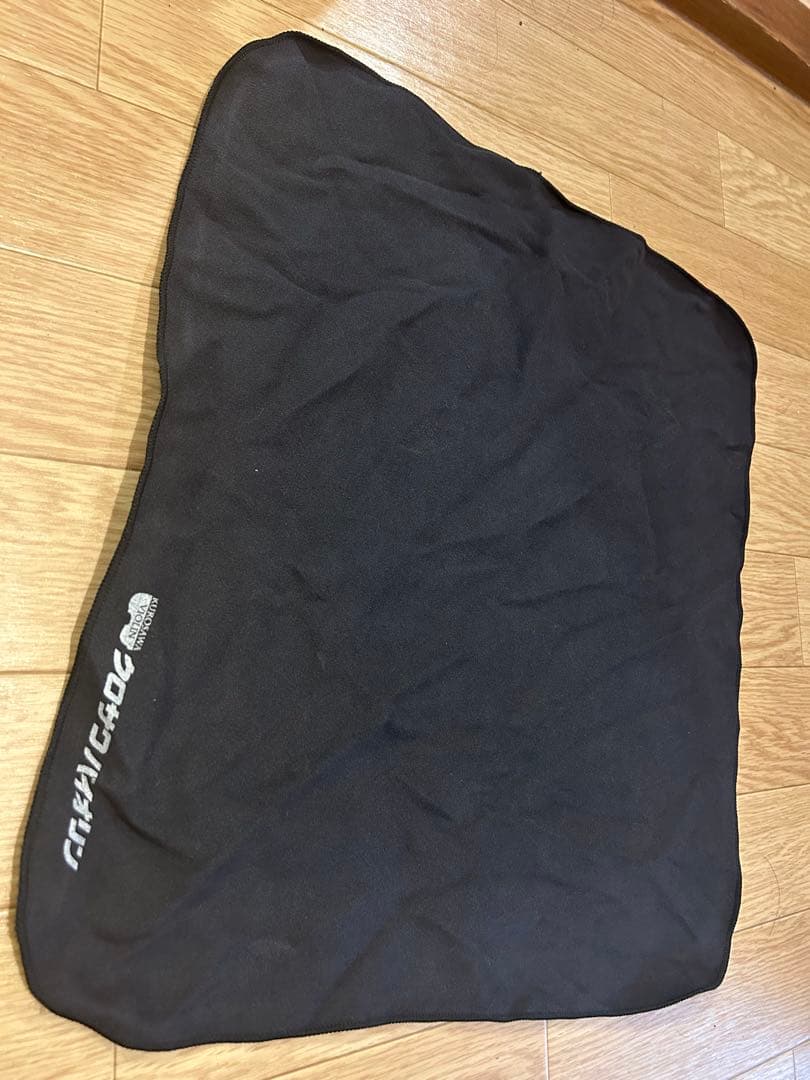 木製チェロと弓のセット