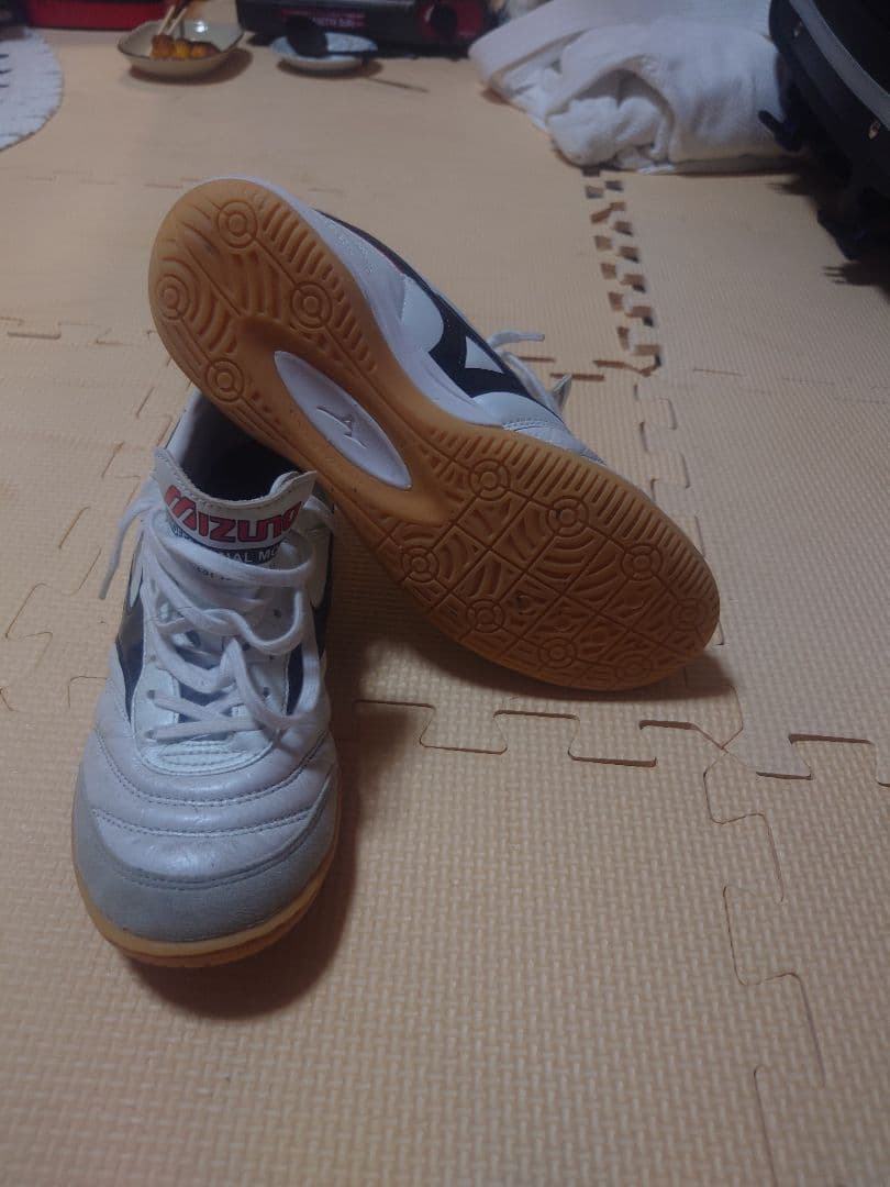 Mizunoモレリア フットサルシューズ ホワイト/ネイビー