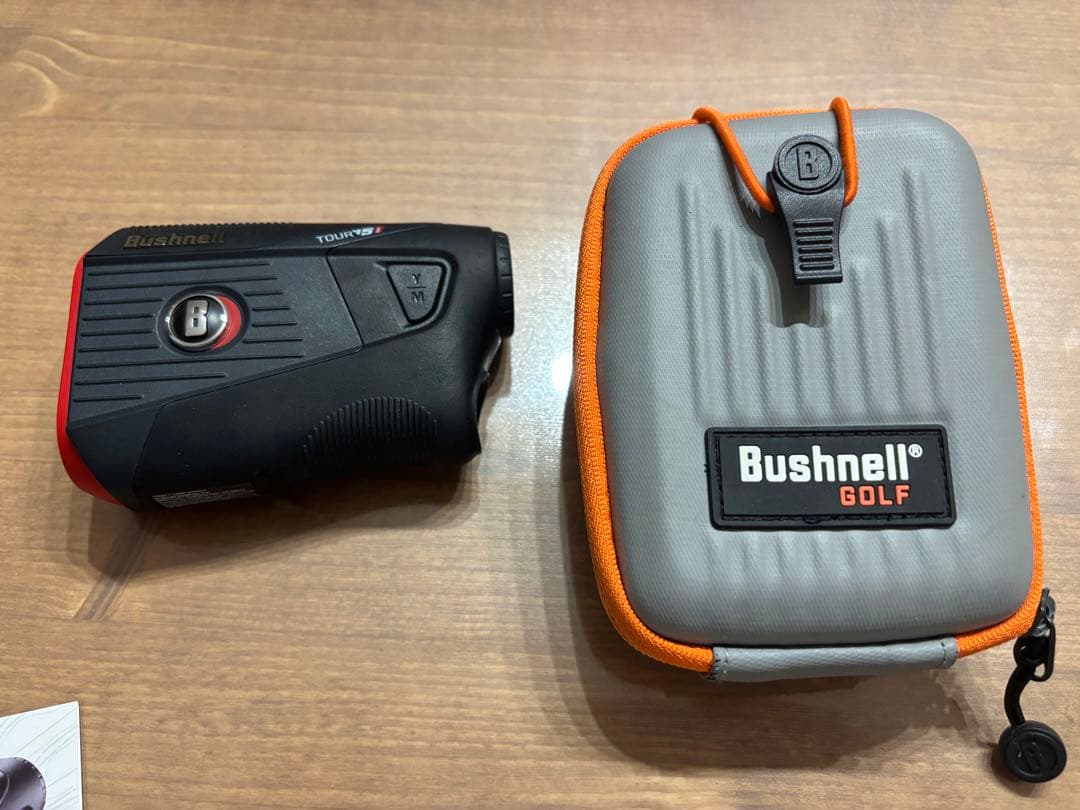 Bushnell レーザー距離計 V5 専用カバー付き！！