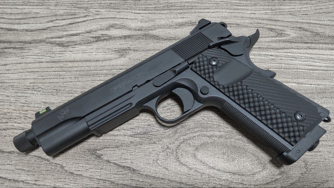 ま*ろ様 カーボン8 M45DOCナイトシフト CO2ガスブロ 完動美品 箱あり