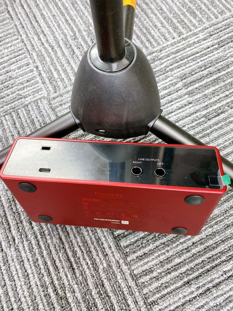 。Focusrite Scarlett Solo Studio Pack