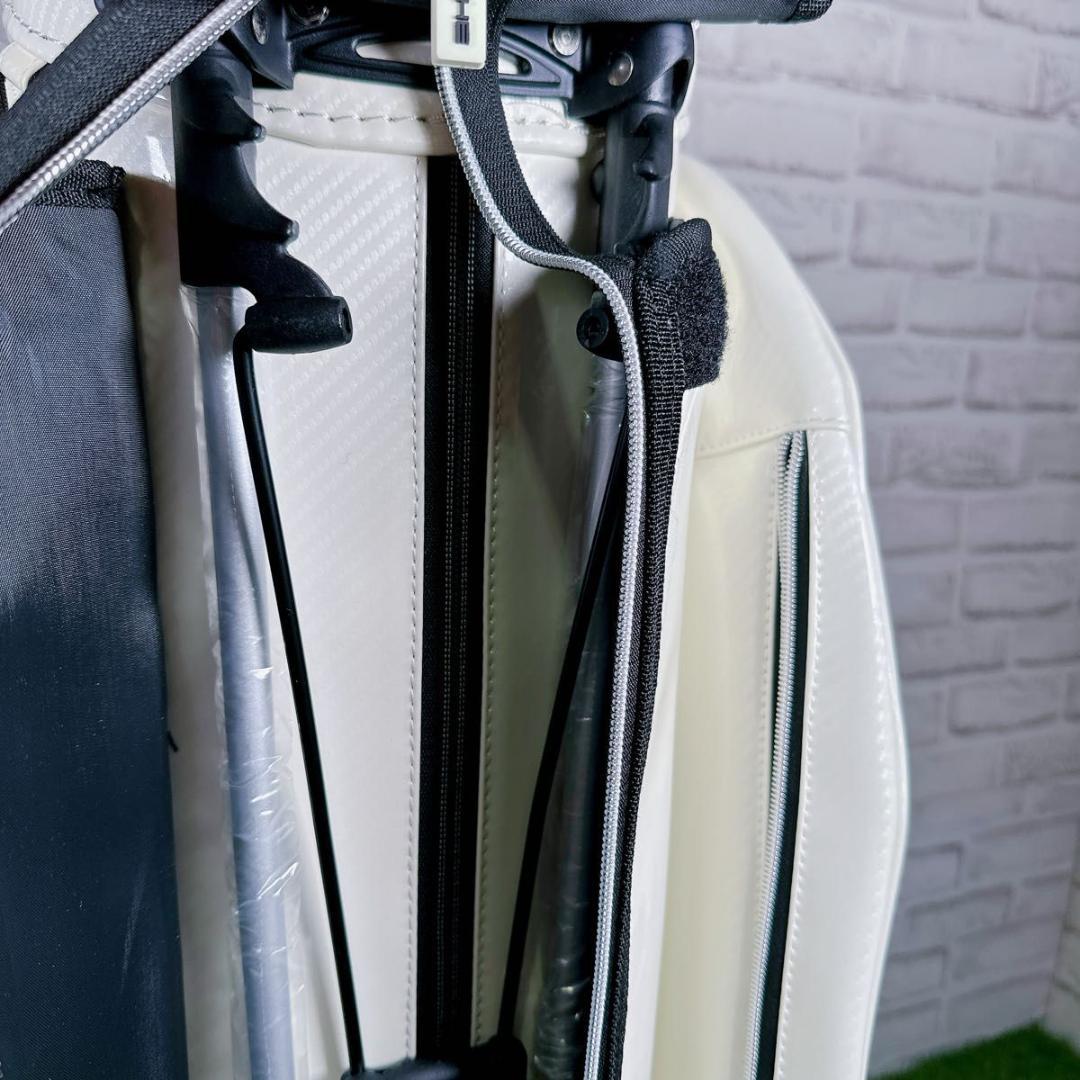 未使用　ポルシェ　キャディバッグ エナメル　スタンド式　 ホワイト スポーティ