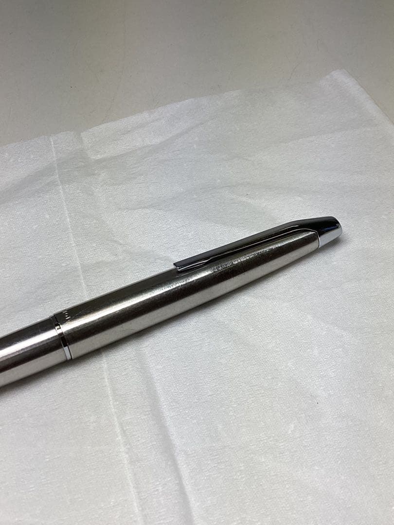 エ*２様 PILOT ペン先一体型シルバー 万年筆