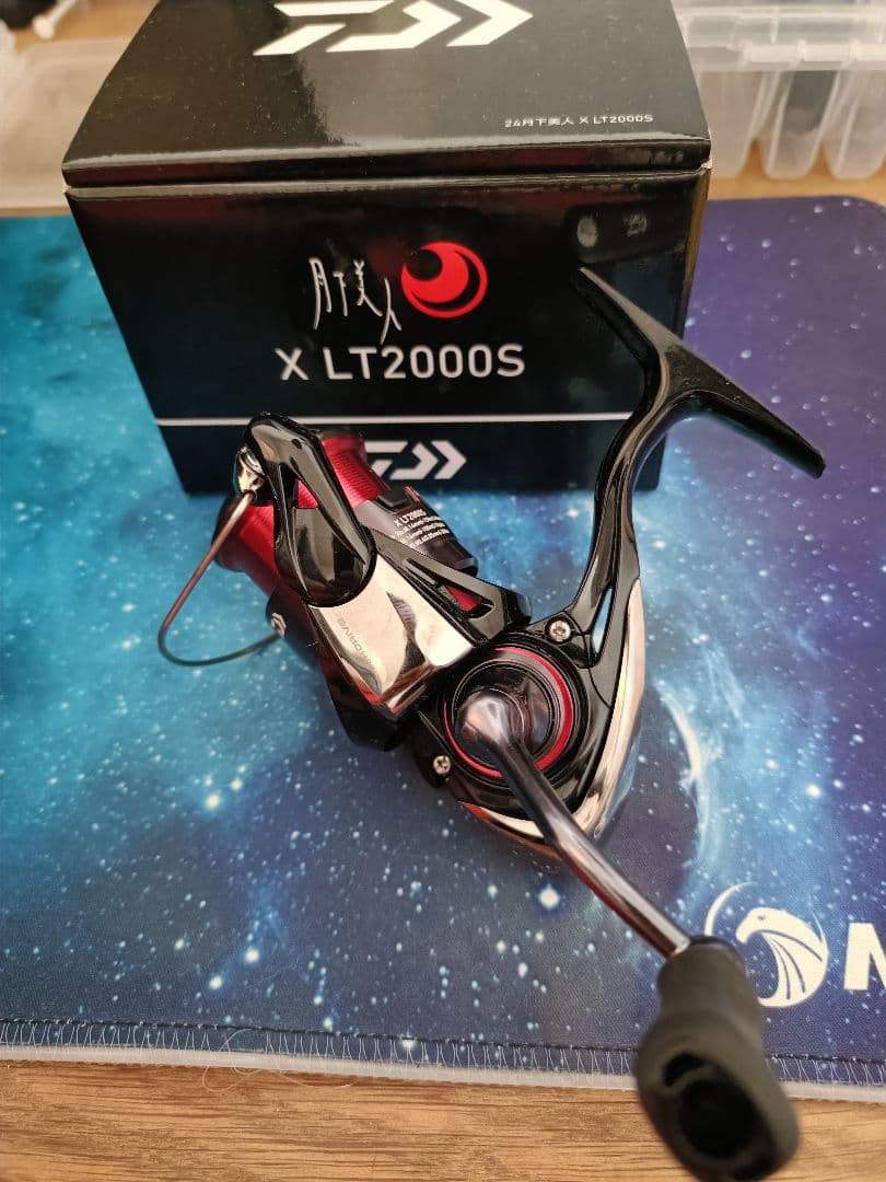 ダイワ　24月下美人X LT2000S