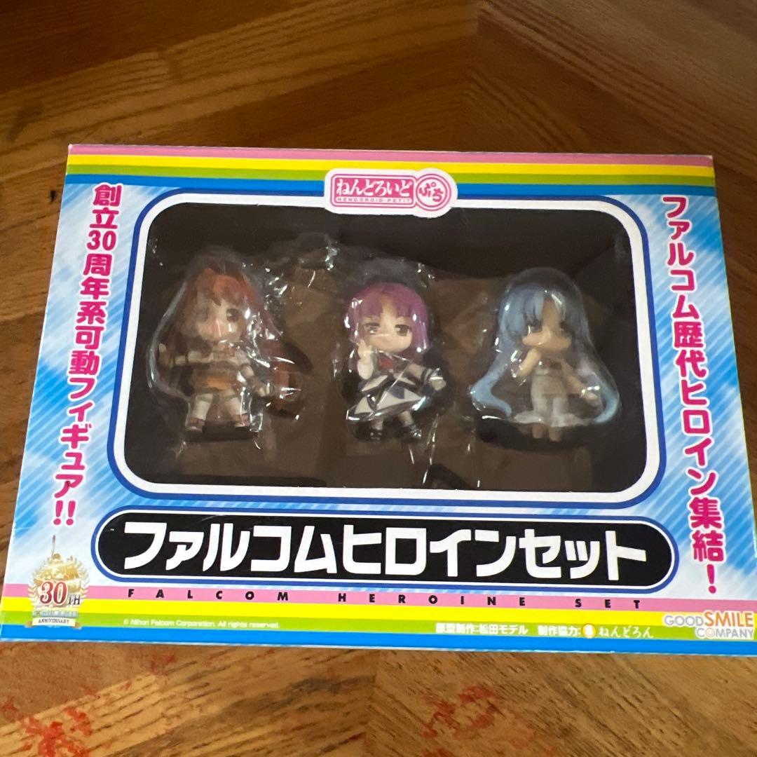 ファルコムヒロインセット　未開封