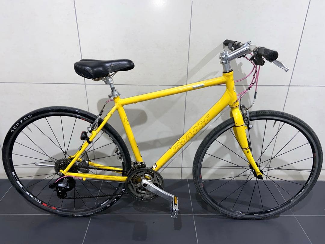 GIANT escape R3クロスバイク　ジャイアント　エスケープrx 自転車